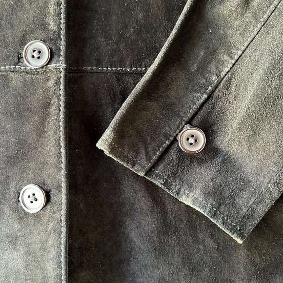 Revue size 4 leather suede Shacket (shirt/jacket) - Picture 7 of 7